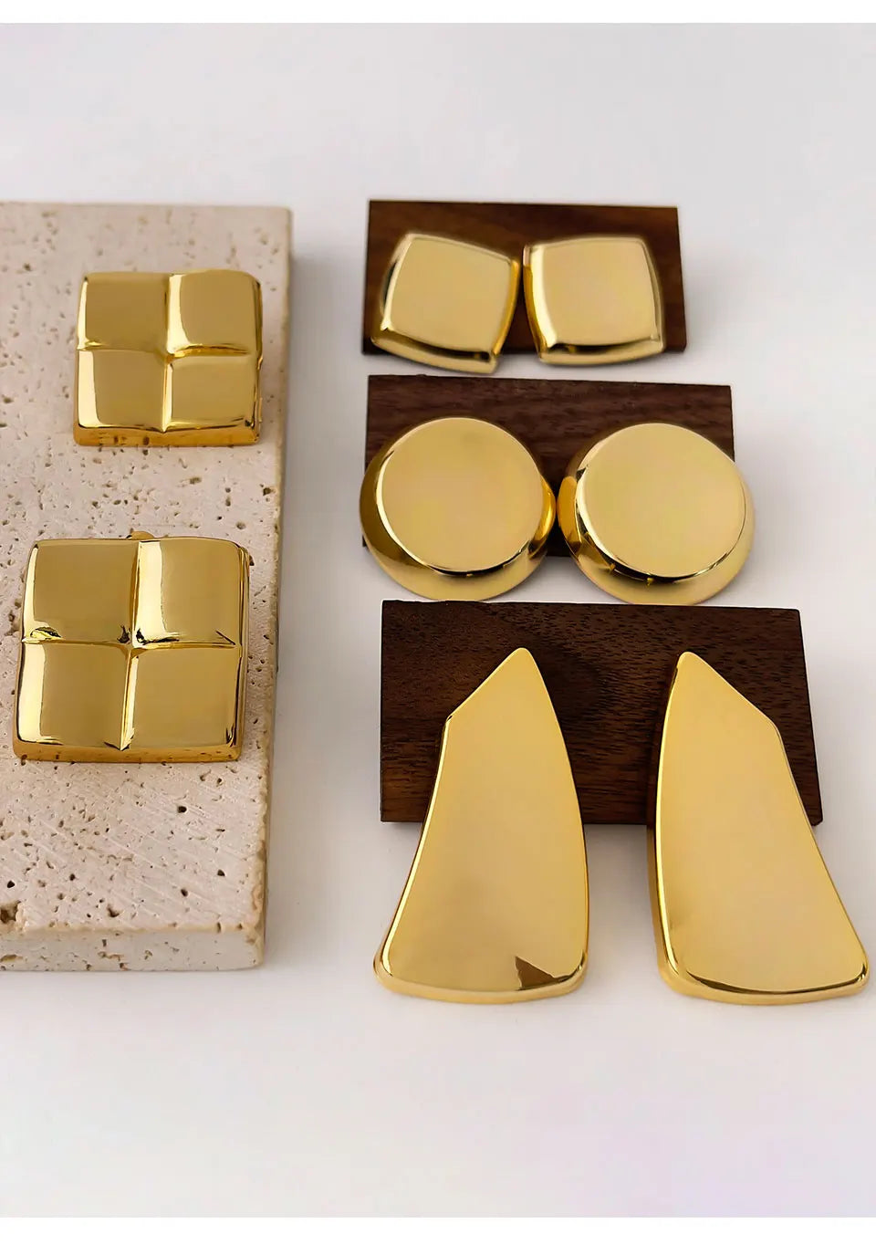 Arka Studs